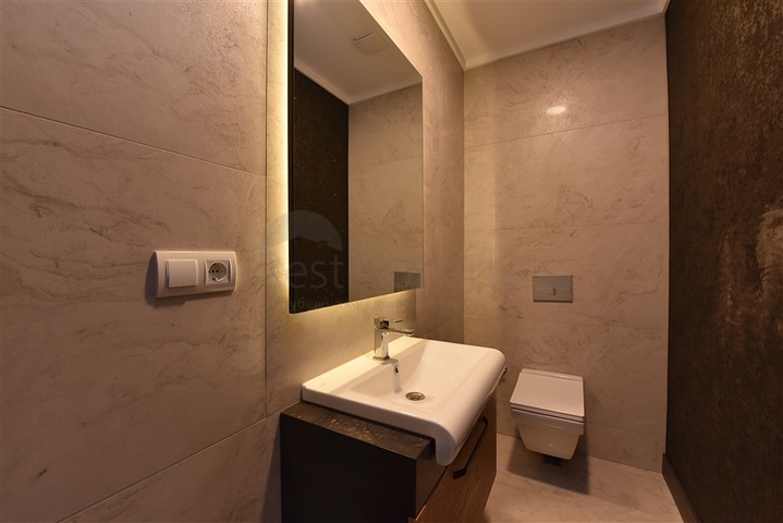 Оренда комерційного приміщення в районі Оба