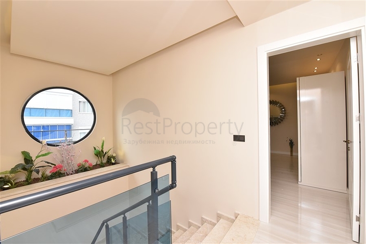 Пентхаус 3 + 1 в Махмутларі на оренду