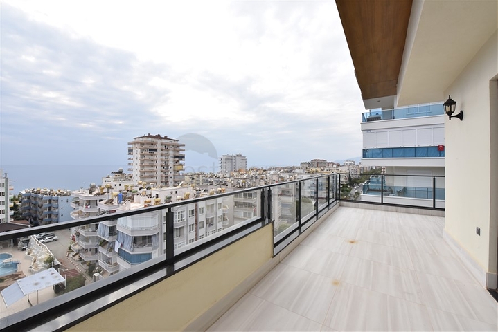 Пентхаус 3 + 1 в Махмутларі на оренду