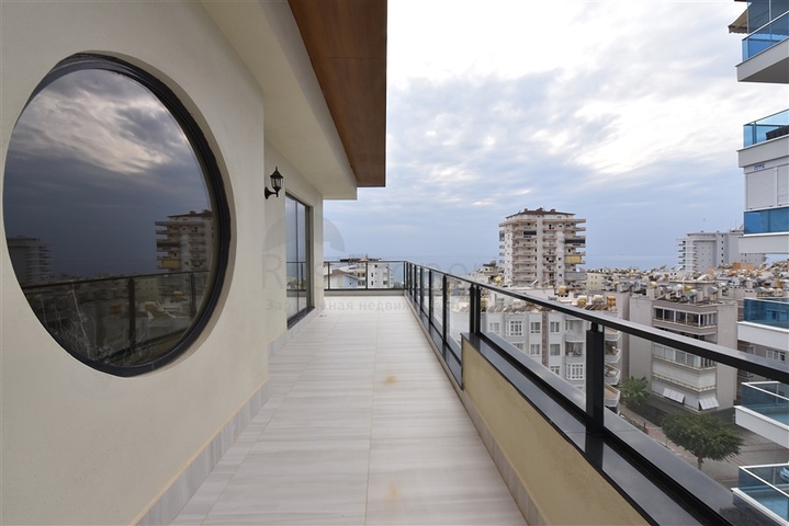 Пентхаус 3 + 1 в Махмутларі на оренду