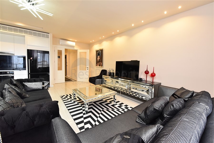 Пентхаус 3 + 1 в Махмутларі на оренду