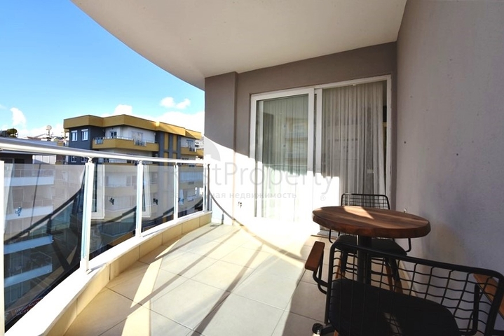 Пентхаус планування 3 + 1 в Махмутларі