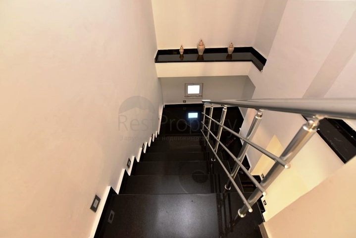 Пентхаус планування 3 + 1 в Махмутларі