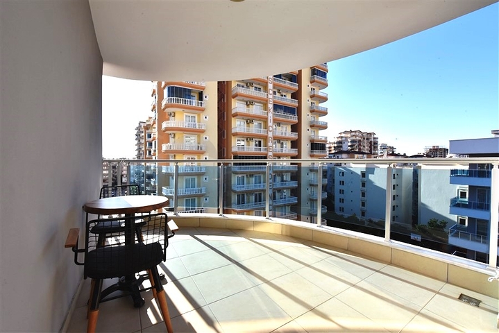 Пентхаус планування 3 + 1 в Махмутларі