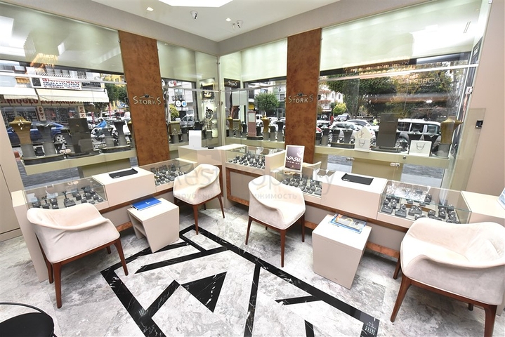 Комерційне приміщення в центрі Аланії