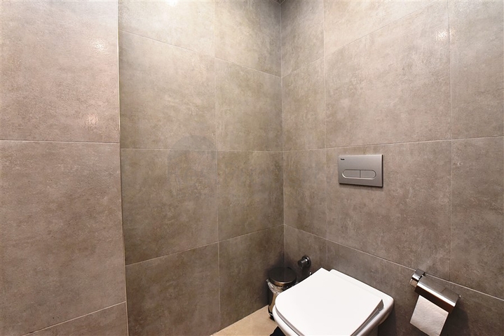 Комерційне приміщення в центрі Аланії