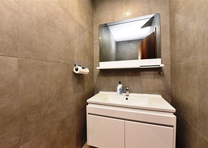 Комерційне приміщення в центрі Аланії