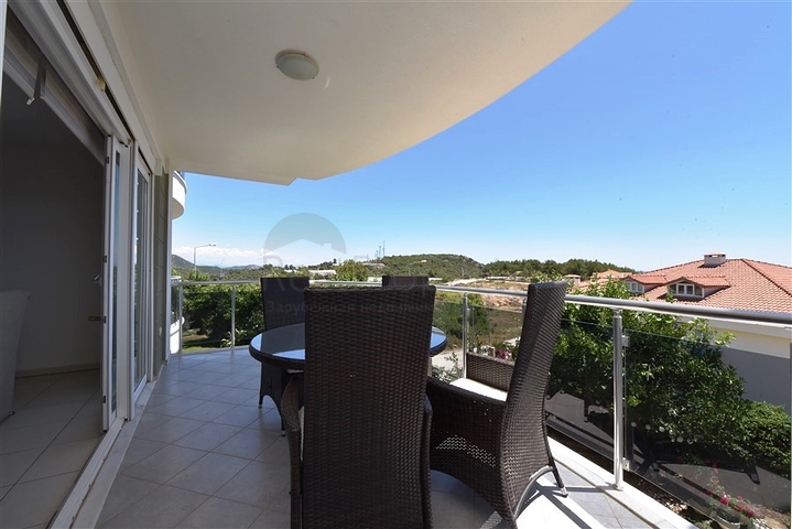 Апартаменти 2 + 1 з видом на море