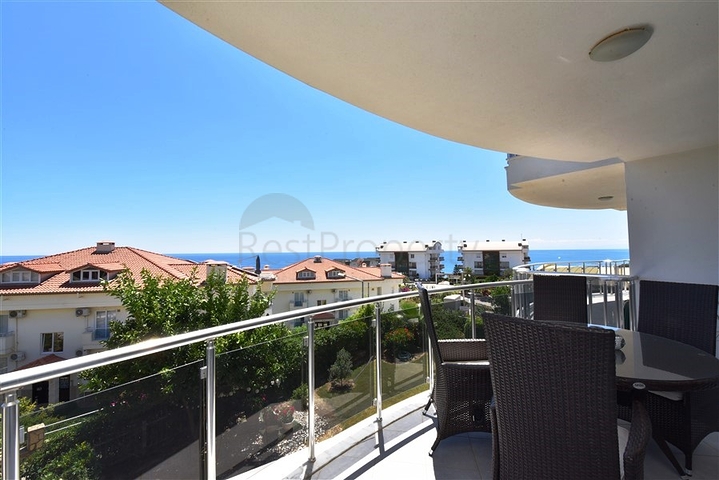 Апартаменти 2 + 1 з видом на море