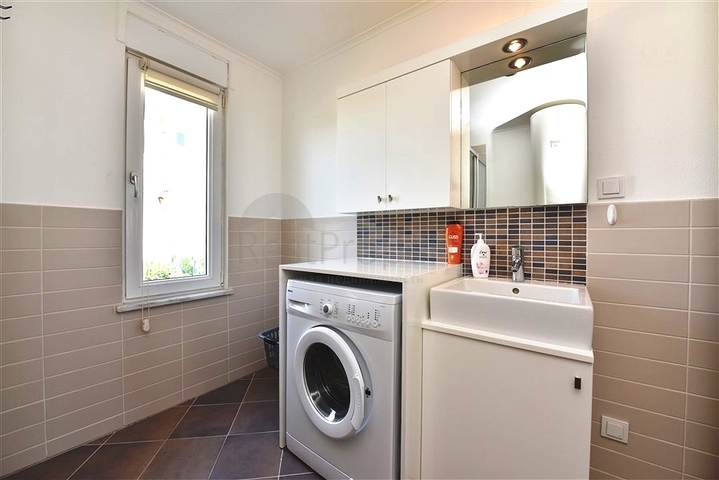 Апартаменти 2 + 1 з видом на море