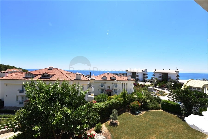 Апартаменти 2 + 1 з видом на море