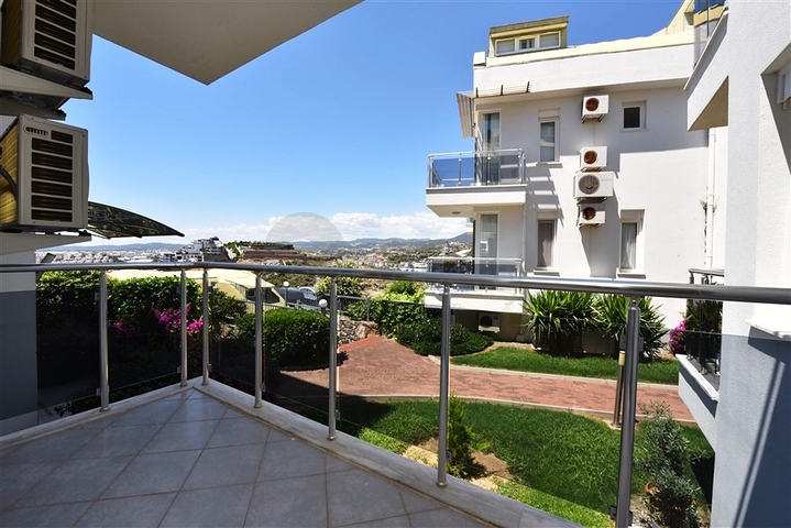 Апартаменти 2 + 1 з видом на море