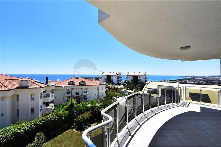 Апартаменти 2 + 1 з видом на море