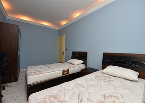 Простора вілла 7 + 1 в районі Кестель