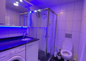 Мебльована трикімнатна квартира в Махмутларі 