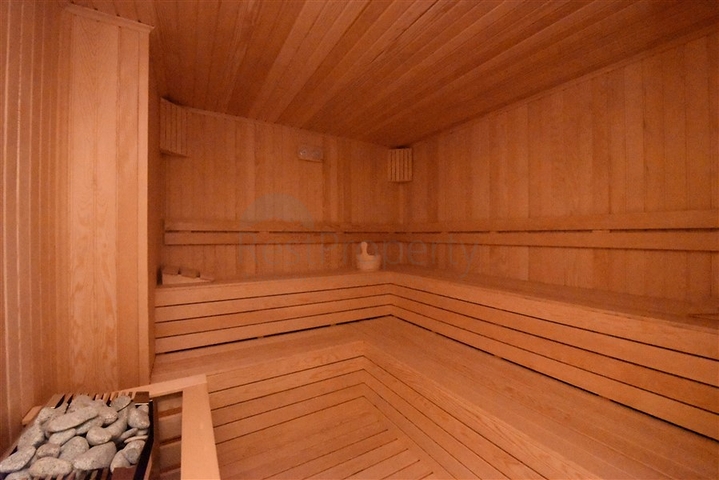 Пентхаус 2 + 1 під оренду в центрі Аланії