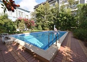 Вілла плануванням 6+1 з окремою кухнею в районі Кестель