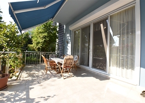 Вілла плануванням 6+1 з окремою кухнею в районі Кестель