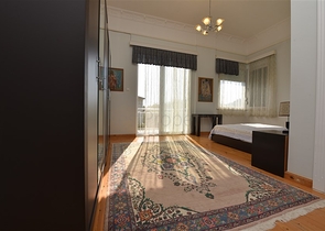 Вілла плануванням 6+1 з окремою кухнею в районі Кестель