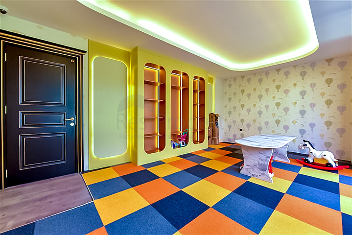 Мебльована квартира 1 + 1 в новому сучасному комплексі в центрі Аланії