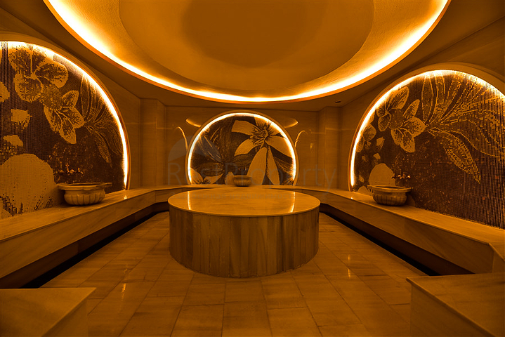 Мебльована квартира 1 + 1 в новому сучасному комплексі в центрі Аланії