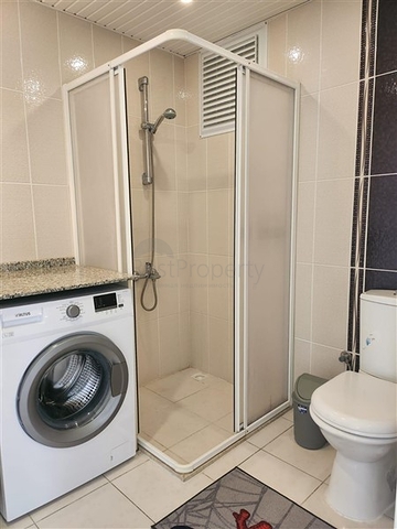 Просторі апартаменти 2+1 в районі Махмутлар в 300 м від моря