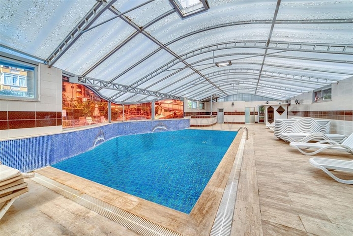 Просторі апартаменти 2+1 в районі Махмутлар в 300 м від моря