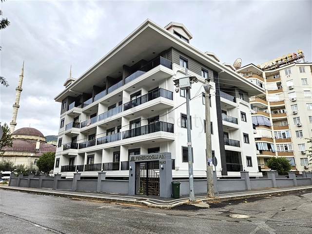 Квартира 1 + 1 в новому комплексі в районі пляжу Клеопатра