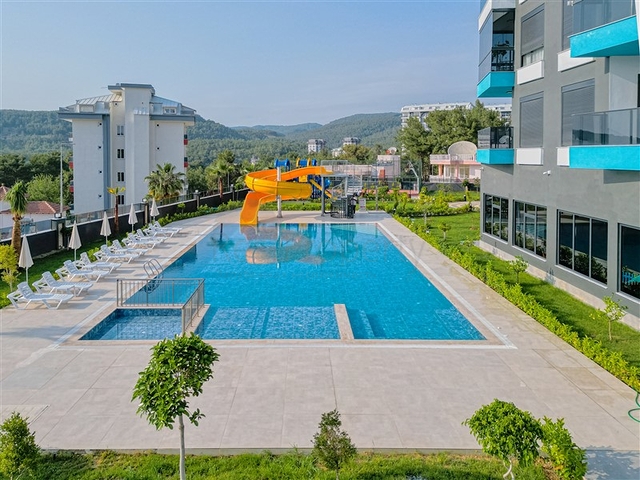 Трикімнатна квартира в новому комплексі Авсаллара