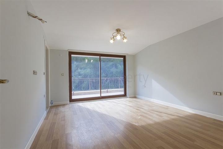 Пентхаус 3 + 1 з видом на море