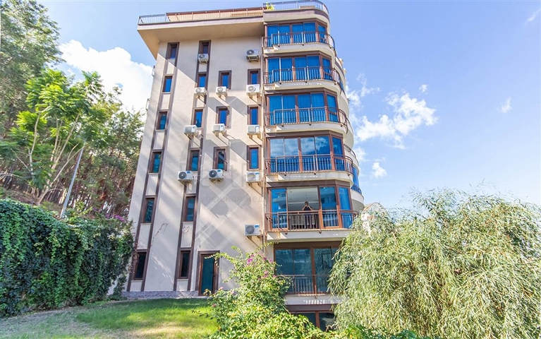 Пентхаус 3 + 1 з видом на море