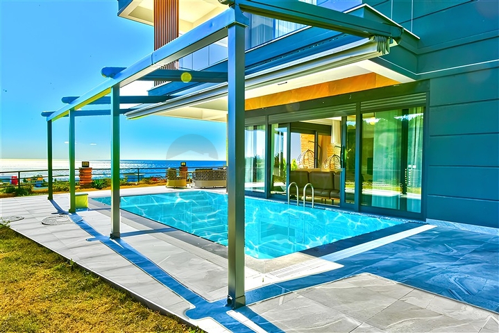 Комплекс розкішних вілл з видом на море в Авсалларі