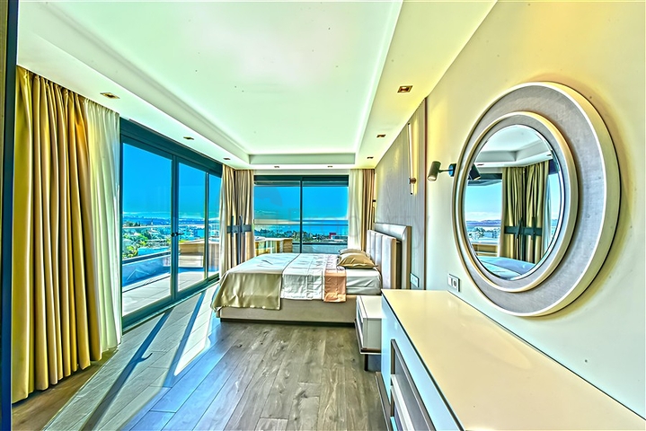 Комплекс розкішних вілл з видом на море в Авсалларі