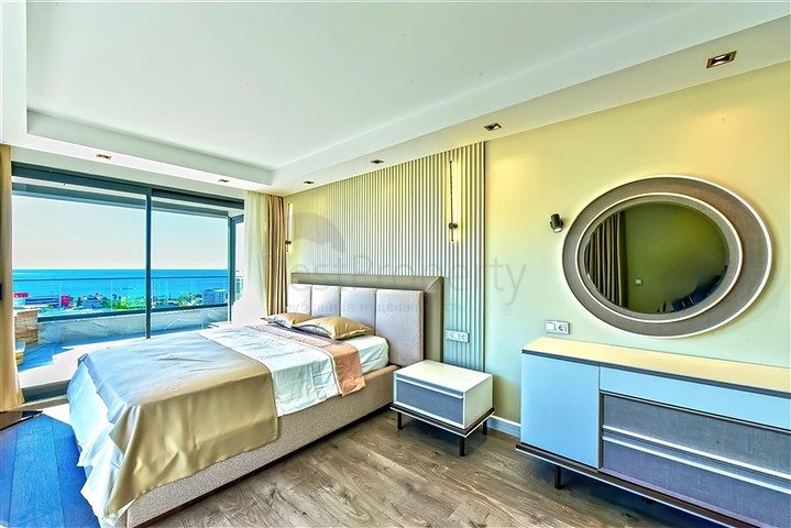 Комплекс розкішних вілл з видом на море в Авсалларі