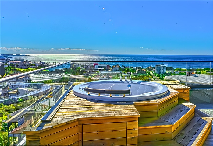 Комплекс розкішних вілл з видом на море в Авсалларі