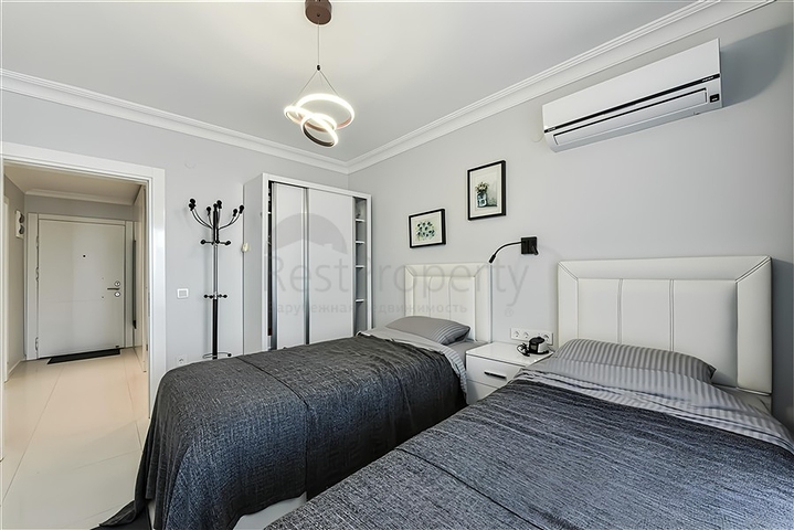 Трикімнатна квартира на оренду тільки на тривалий термін