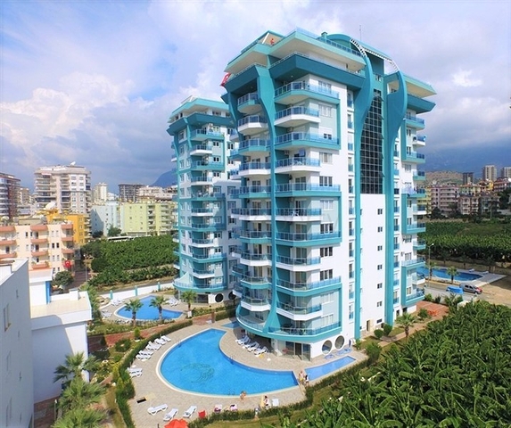 Двокімнатна квартира в Махмутларі в 350 м від моря