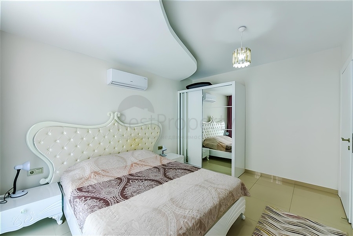 Двокімнатна квартира в Махмутларі в 350 м від моря