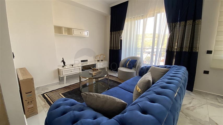 Мебльований пентхаус 2 + 1 в Авсалларі