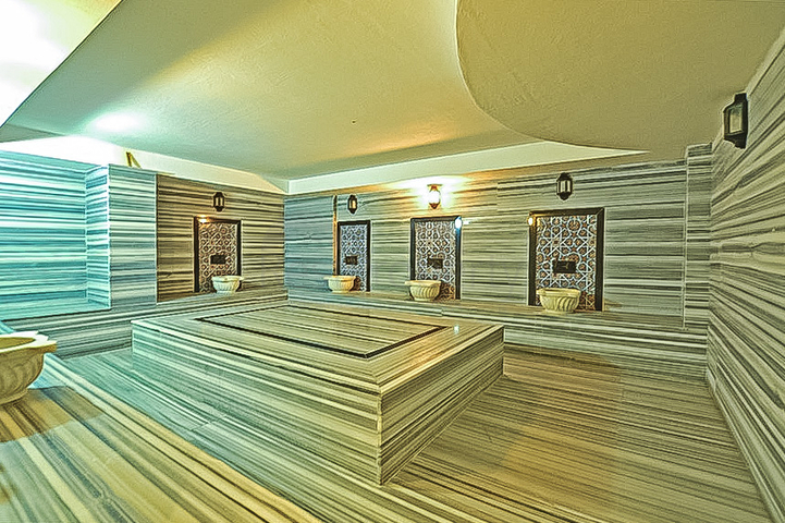 Трикімнатна квартира в районі Махмутлар в 400 м від моря