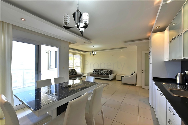 Пентхаус 5+1 в одному з кращих комплексах району Авсаллар 