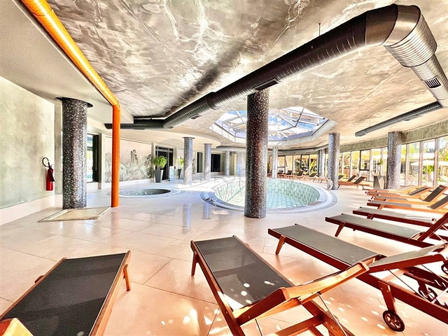 Квартира 1 + 1 з видом на море на першій береговій лінії