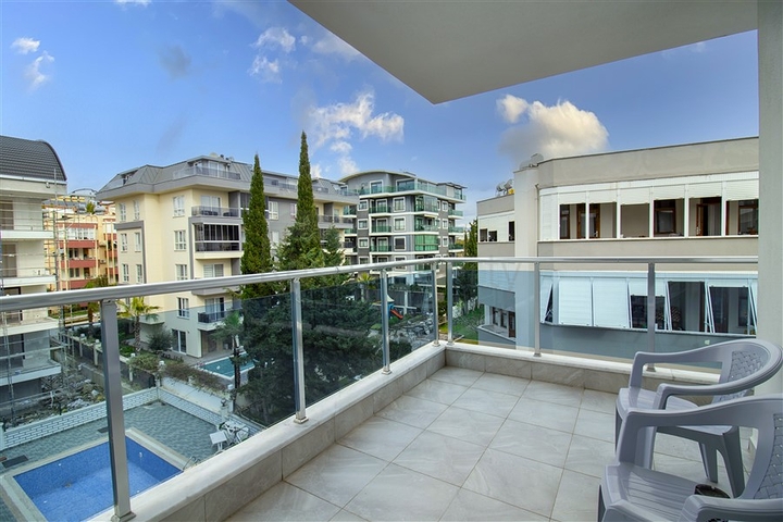 Трикімнатна квартира в районі Авсаллар