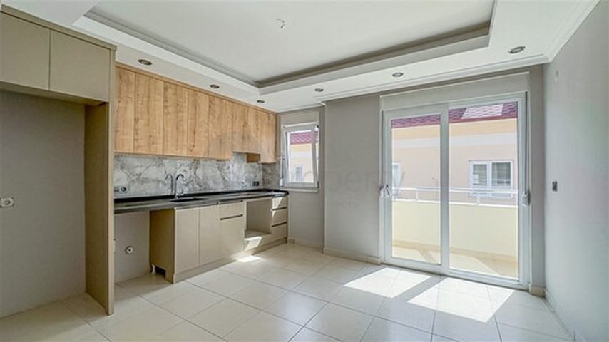 Квартира 3+1 в 200 м від моря в центрі Аланії