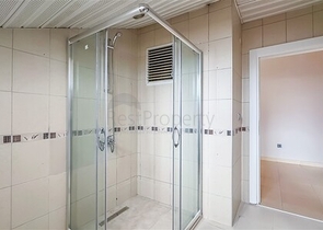 Квартира 3+1 в 200 м від моря в центрі Аланії