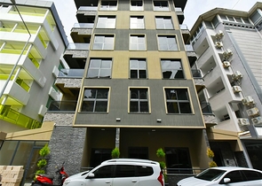 Трикімнатна квартира в 200 м від моря в районі пляжу Клеопатра 