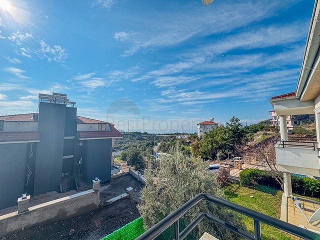 Продаж вілли з видом на море в Аланії / 3 спальні, 170 м2