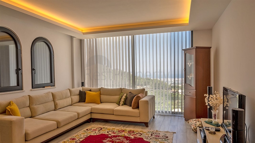 Продаж вілли 4 + 1 в Аланії біля моря / готовий будинок з меблями