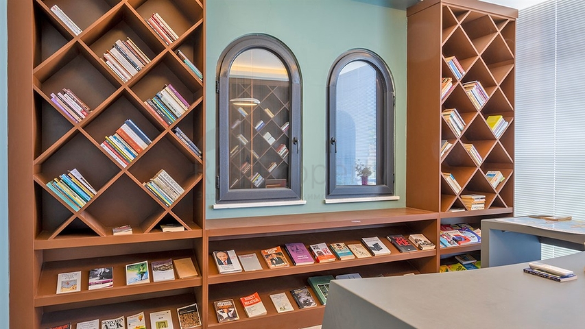 Продаж вілли 4 + 1 в Аланії біля моря / готовий будинок з меблями