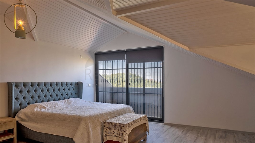 Продаж вілли 4 + 1 в Аланії біля моря / готовий будинок з меблями